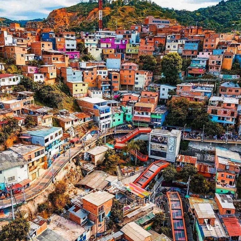 Best Street Art & Tours in Comuna 13, Medellín