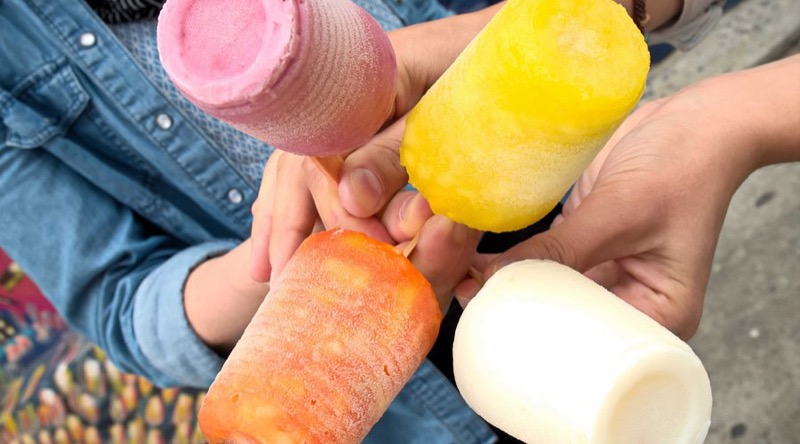 Homemade artisanal ice cream in Comuna 13