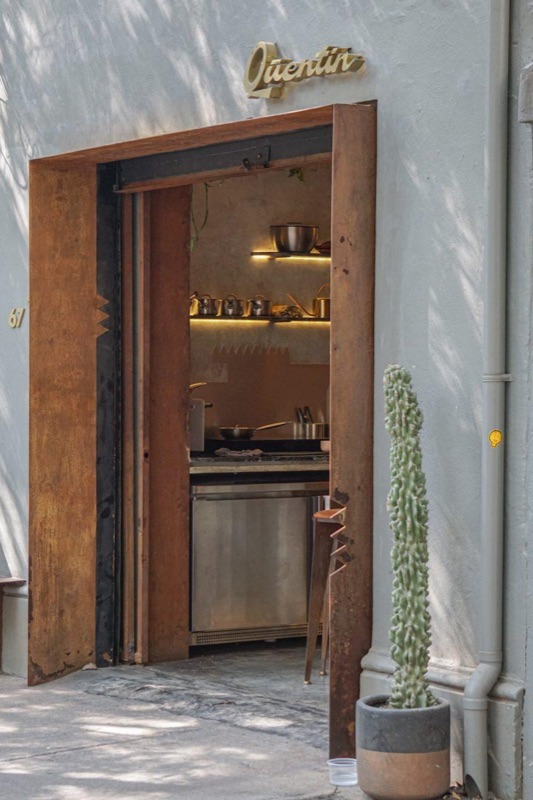 Quentin Café pourover in Roma, Mexico City