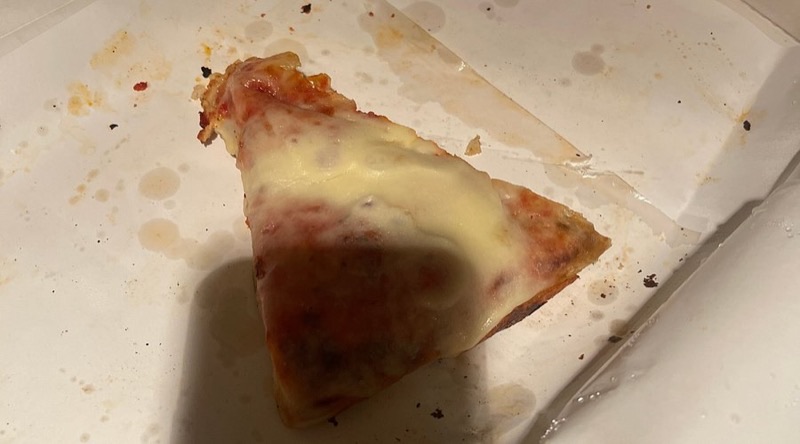 Pizzeria Spontini in Porta Venezia — A true Milanese institution, Pizzeria Spontini has been serving its distinctive 