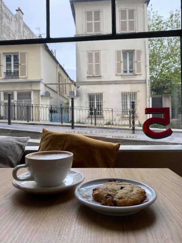 Les 5 Marches in Montmartre, Paris