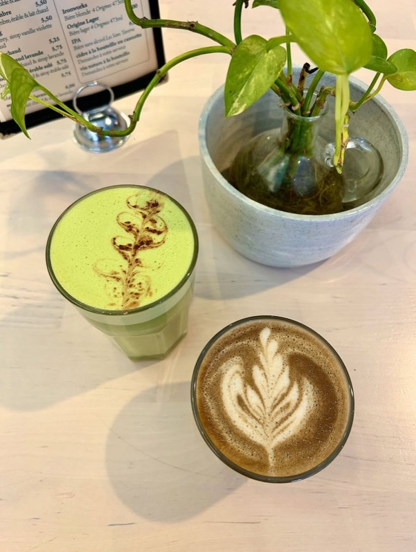 Le Café Bloom in Westmount, Montreal