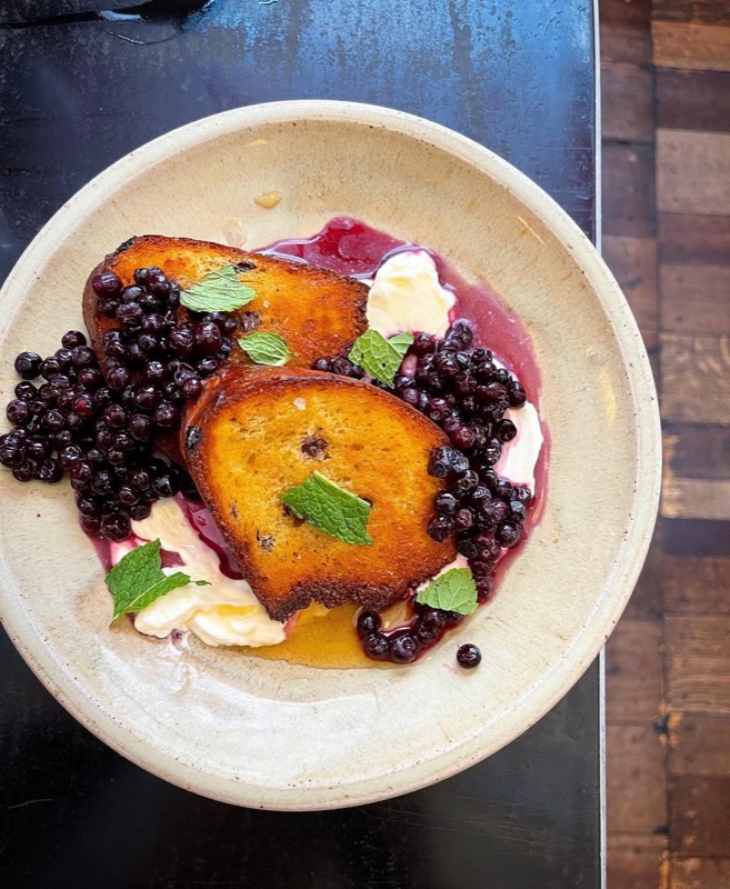 Olive et Gourmando in Old Montreal