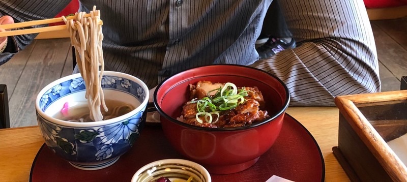 Todaiji Emado Chaya (絵馬堂茶屋) in Near Todai-ji
