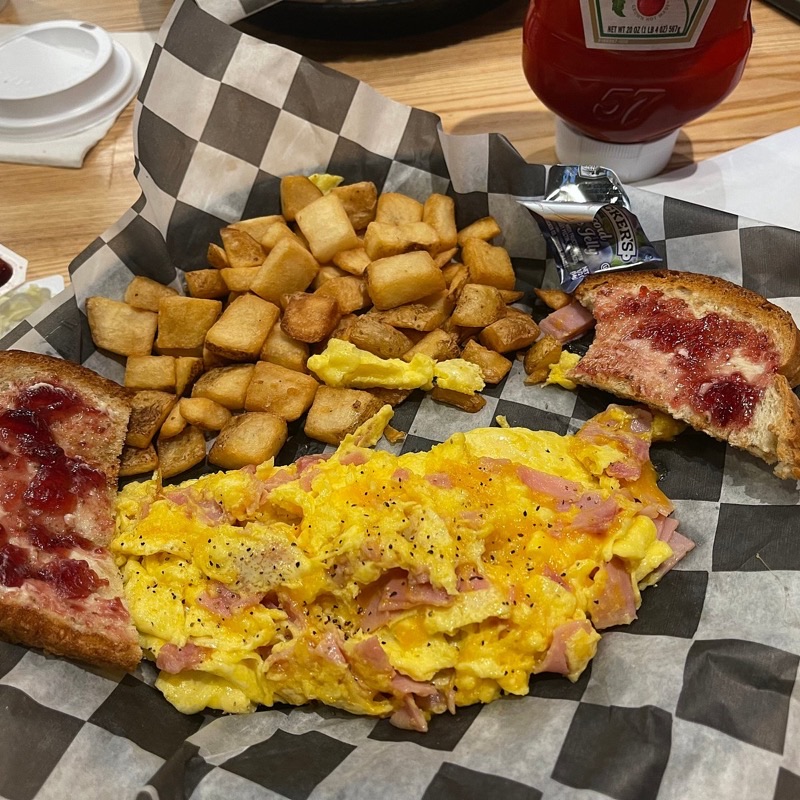 Tootsie's Orchid Lounge in Downtown Broadway — An internationally famous honky-tonk, Tootsie's three stages host live country m