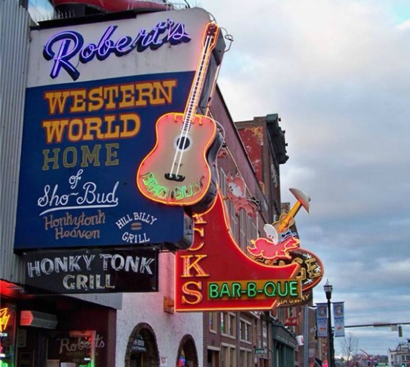 12 Best Honky Tonk Bars in Nashville 2026 — Reddit-Backed Guide