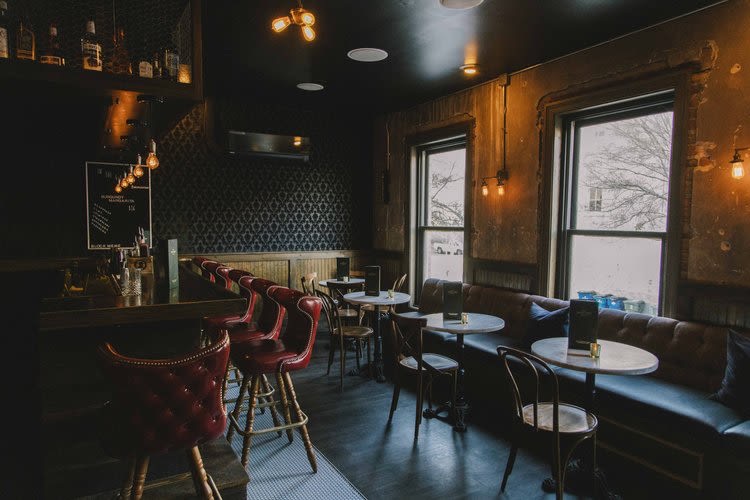 Green Light Bar in Downtown — Access this lively bar through a cleverly disguised laundry room door in the Bob