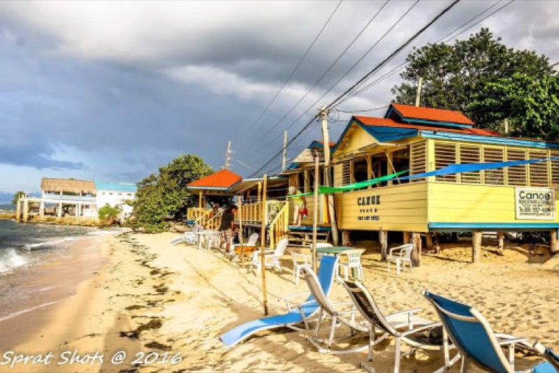 Canoe Bar on the West End cliffs, Negril