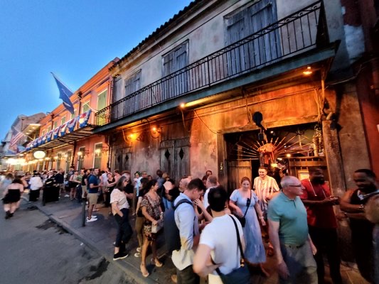 d.b.a. in 618 Frenchmen St