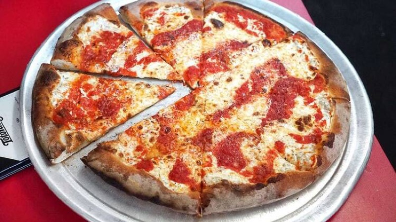 Totonno's pizza in Coney Island