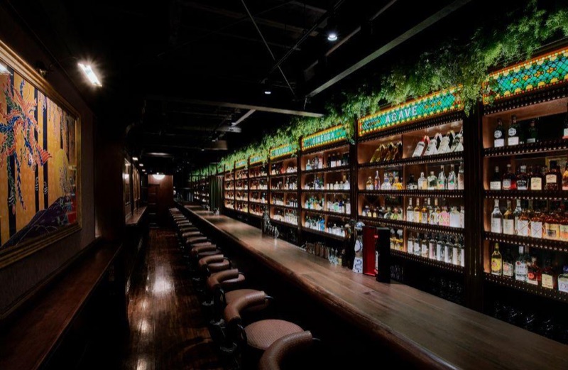 El Lequio cocktail bar in Naha, Okinawa