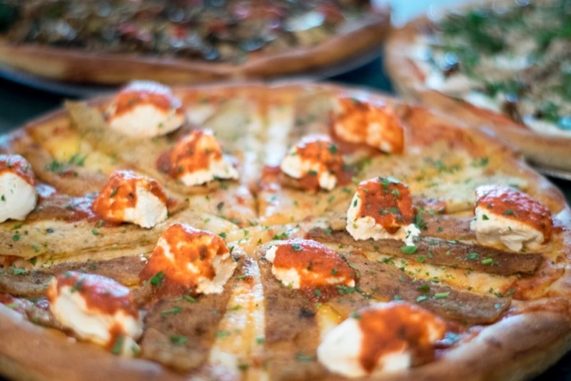 Paradiso Pizzeria & Restaurant in Lake Mary (just north of Orlando) — Paradiso Pizzeria & Restaurant offers a taste of classic Italian-American dining