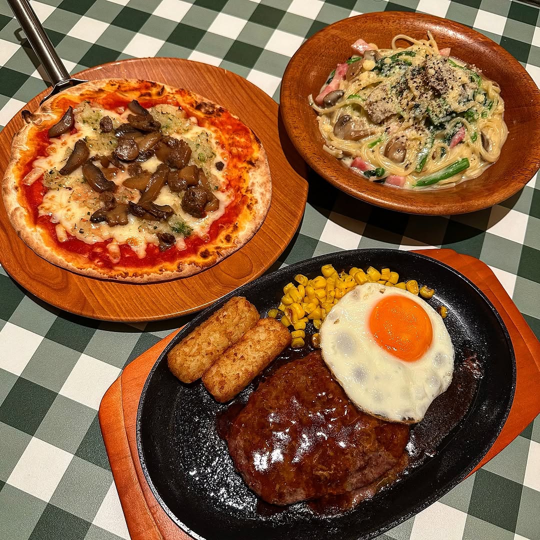 Saizeriya Italian restaurant in Osaka