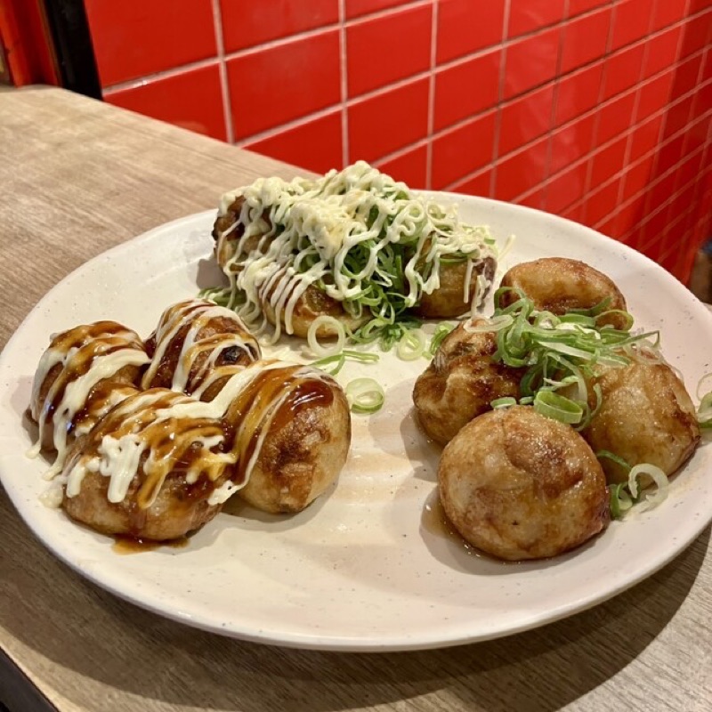 Yamachan takoyaki in Abeno, Osaka