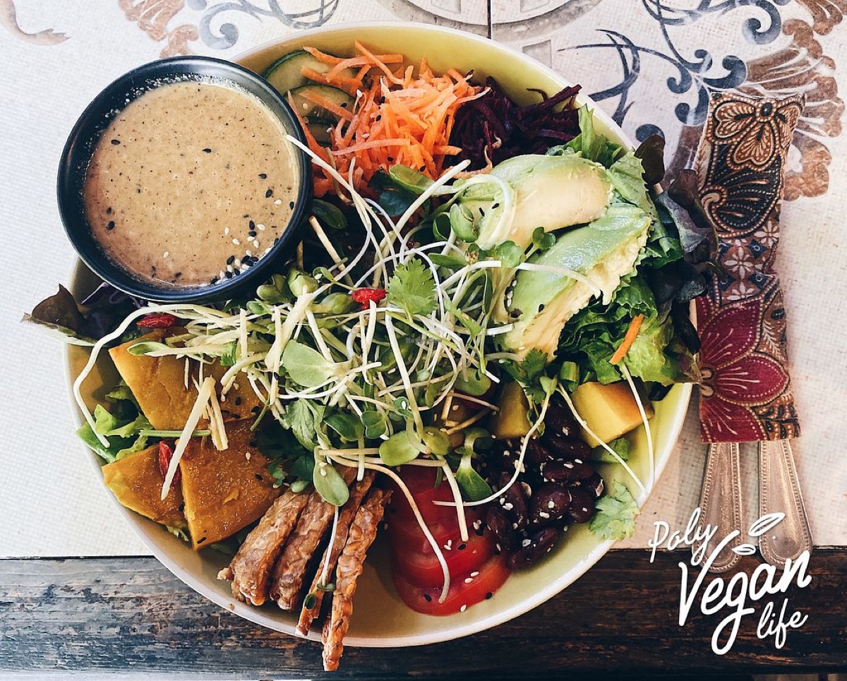 Earth Tone mountain café in Pai, Thailand