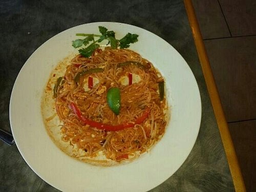 Pho Bida Viet Thai in Paris 13e — classic Vietnamese canteen with banh mi