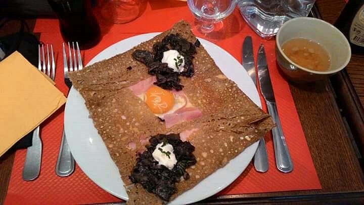 Le Pot O Lait in Latin Quarter — A beloved spot in the Latin Quarter, Le Pot O Lait is popular with students and 