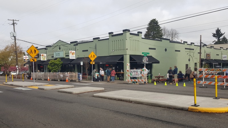 Jam on Hawthorne brunch in Portland