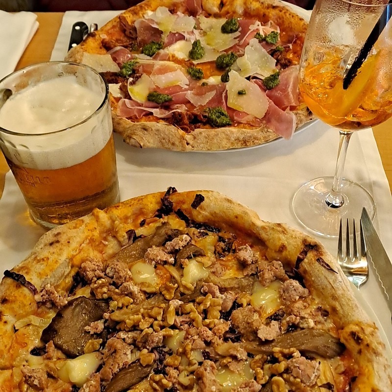 Porto di Vino in Ribeira — Porto di Vino offers a delightful Italian escape in the heart of Porto's histori