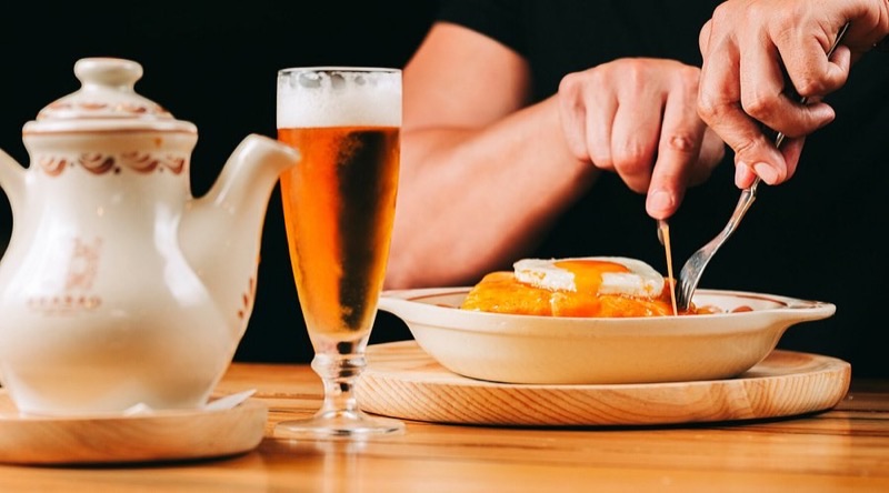 Brasão Cervejaria Coliseu in Baixa — Brasão is a culinary institution in Porto, famous for its elevated take on tradi