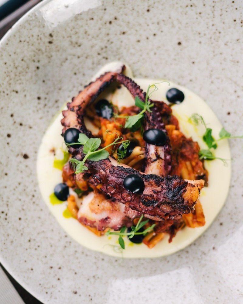 Marina Ristorante in Old Town (Staré Město) — Located directly on the Vltava River, Marina Ristorante offers classic Italian c