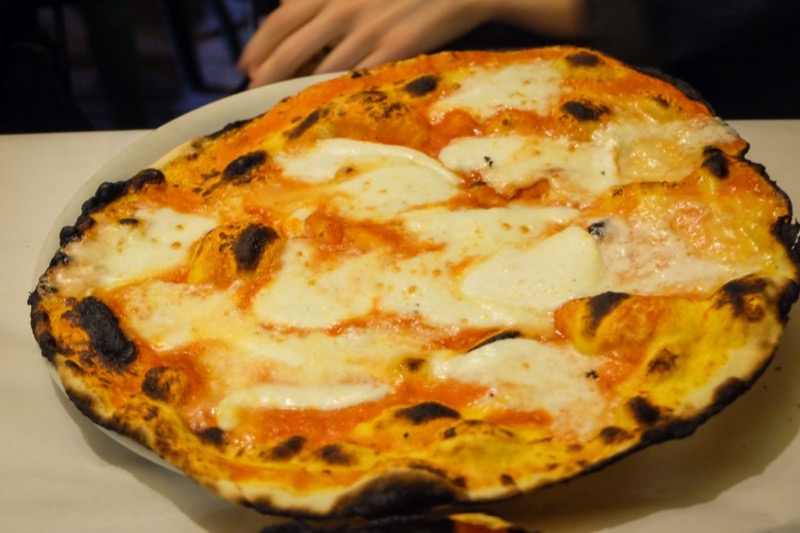 Pizzeria da Remo thin crispy Roman pizza in Testaccio