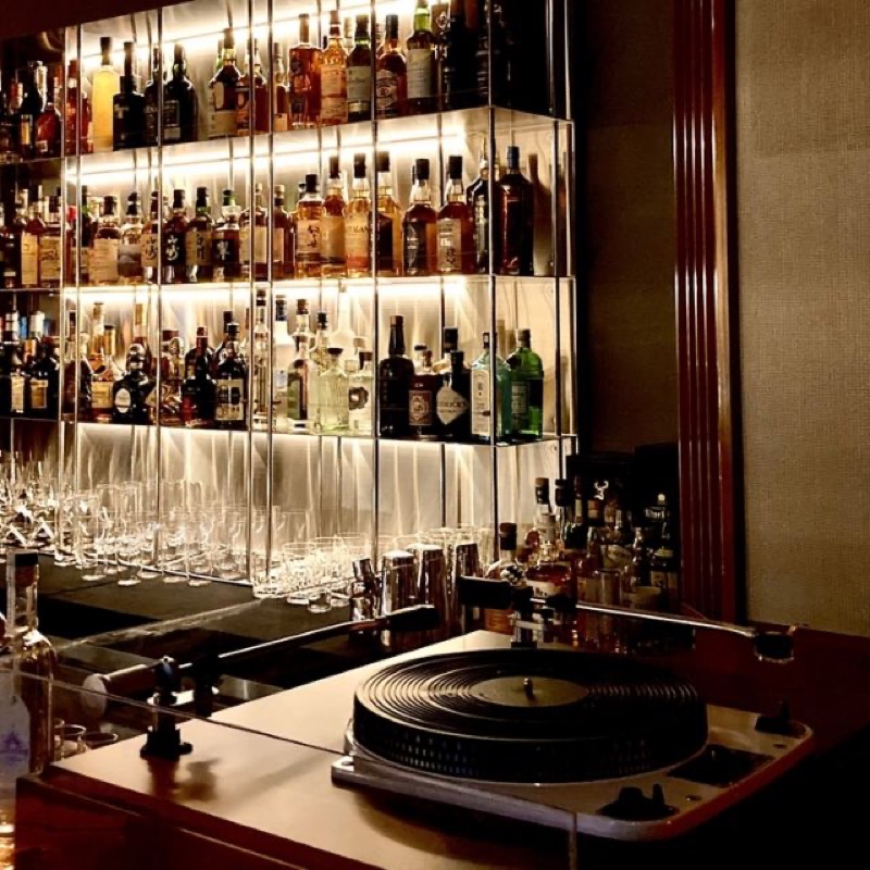 MUSIUM record bar in Roppongi, Tokyo