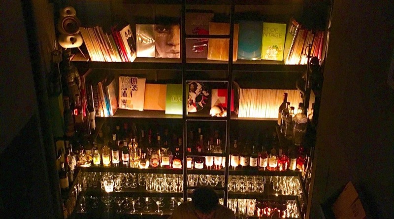 THESE library lounge in Nishiazabu, Tokyo