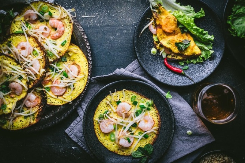 Bánh Xèo Tôm Nhảy (jumping shrimp) in Saigon