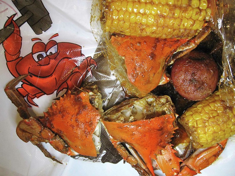 Smashin Crab in Stone Oak — Smashin Crab offers a lively and delicious Cajun seafood boil experience. Choose