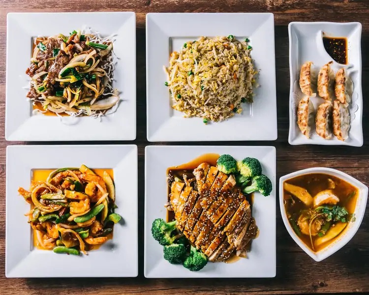 Lotus Eatery in Paseo Colón — Lotus Eatery brings a touch of sophistication to the bustling Paseo Colón, offer