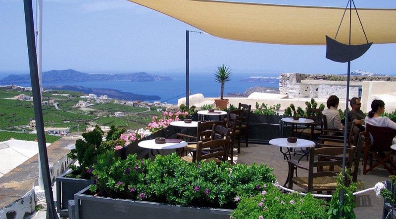 Franco's Cafe, Pyrgos in Santorini, Greece