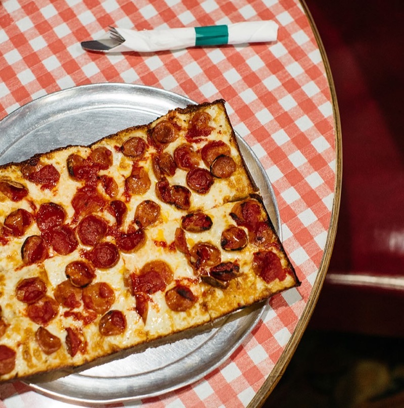 Nagoyaka Tei conveyor belt sushi in Sapporo &mdash; reliable local chain with 9 locations
