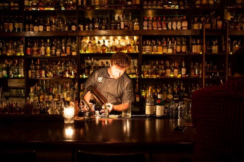 15 Best Cocktail Bars in Seattle 2026