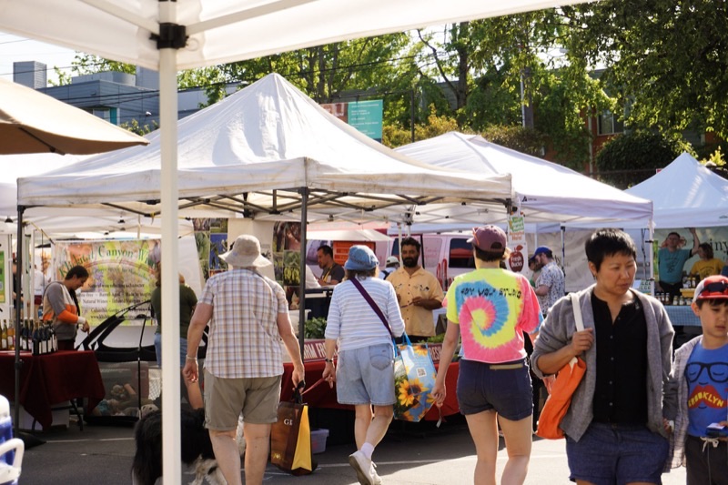 Phinney Ridge Farmers Market in Phinney Ridge — Hosted at the Phinney Neighborhood Association, this friendly Monday market serv