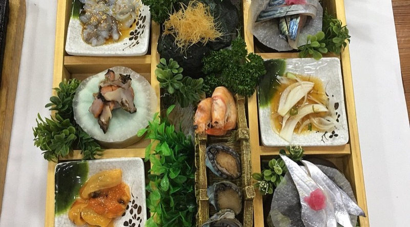 12 Best Sashimi Spots in Seogwipo, Jeju