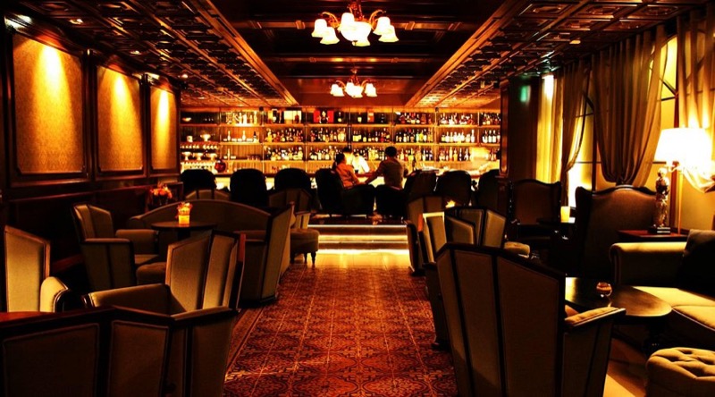 Alice Cheongdam cocktail bar in Gangnam, Seoul