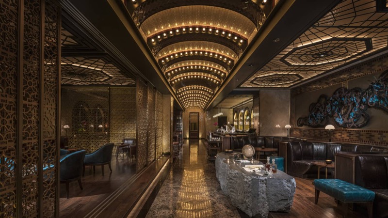 Charles H cocktail bar at Four Seasons Seoul