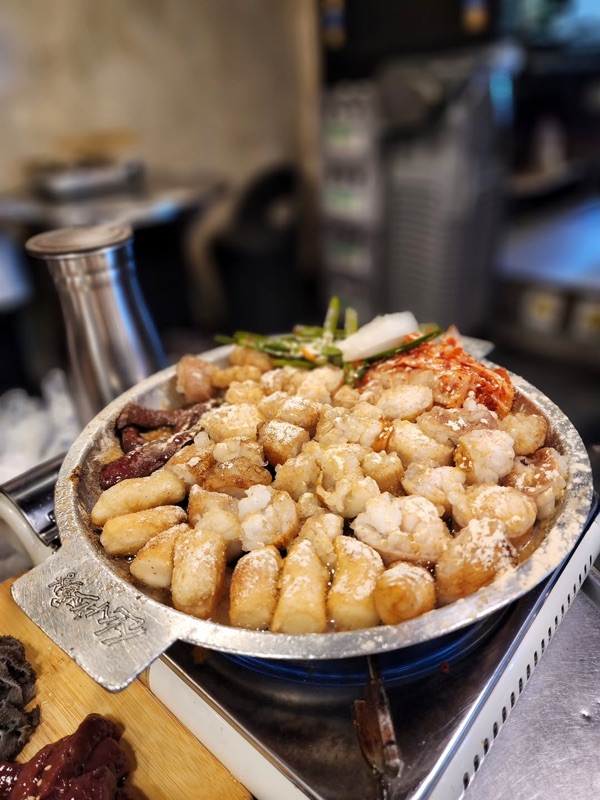 Sinchon Hwangso Gopchang in Seoul