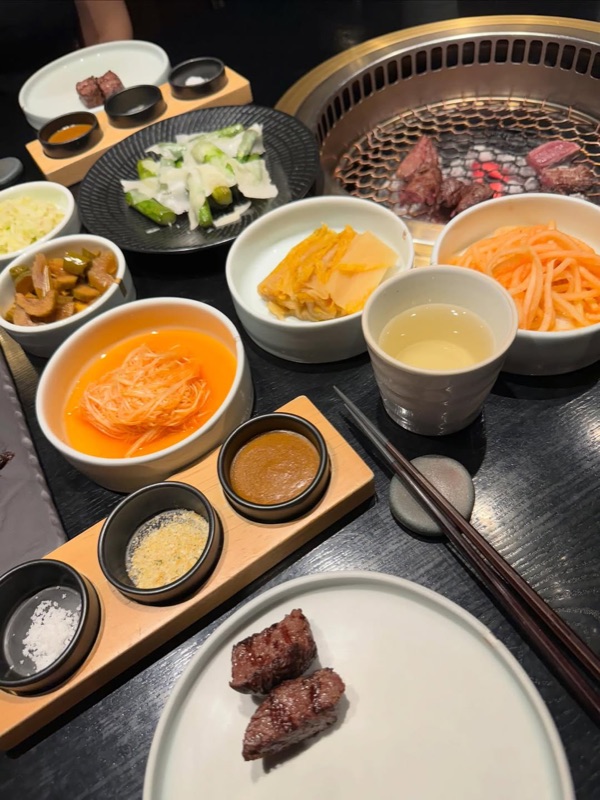 Wangbijib charcoal grill Hanwoo in Myeongdong, Seoul
