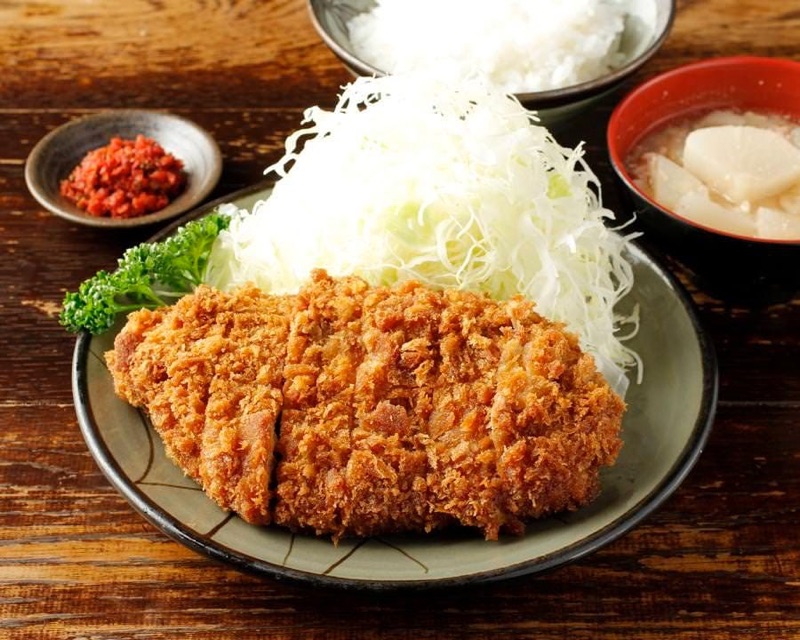 Tonchinkan tonkatsu set in Shinjuku, Tokyo