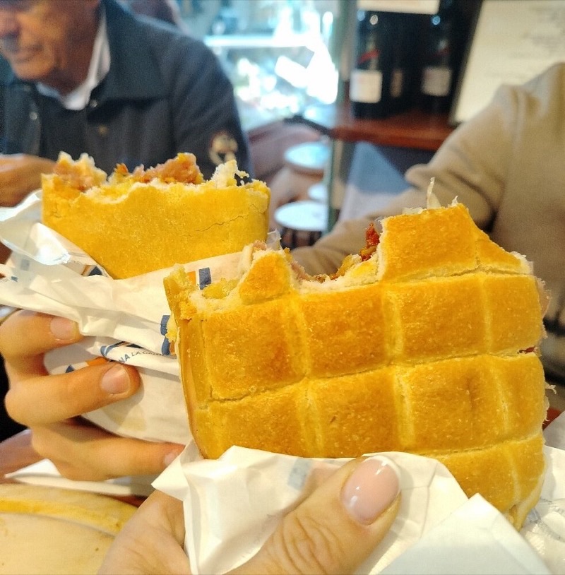 Gino Cacino di Siena in Central Siena — More than just a pizzeria, Gino Cacino is a renowned delicatessen that also craf