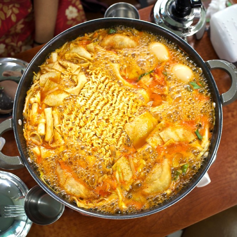 10 Best Tteokbokki Spots in Sindang-dong