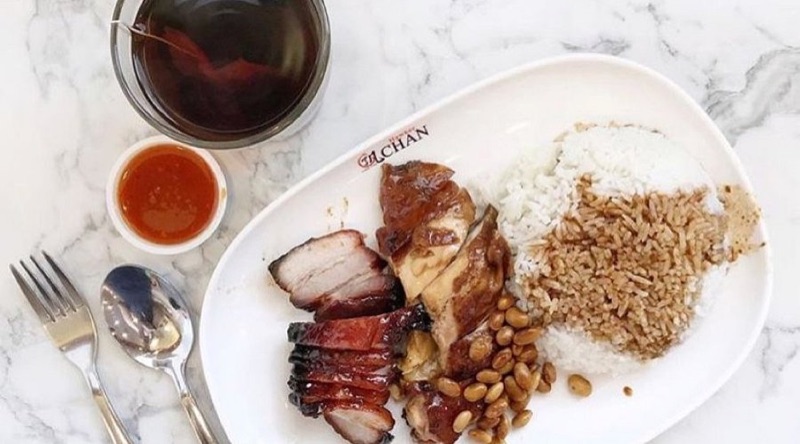 Liao Fan Hong Kong Soya Sauce Chicken Rice in Singapore