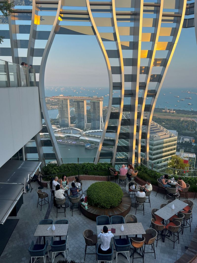 1-Arden rooftop garden bar CapitaSpring Singapore