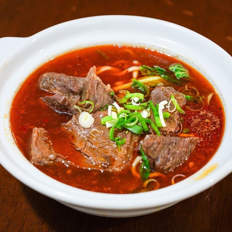 Jinghua Beef Noodles (京華牛肉麵) in Songshan