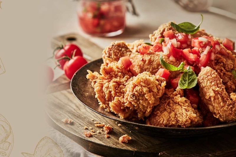 Crispy Chicken n' Tomato in Shin-Okubo — Bringing the vibrant flavors of Seoul to Tokyo, Crispy Chicken n' Tomato offers 