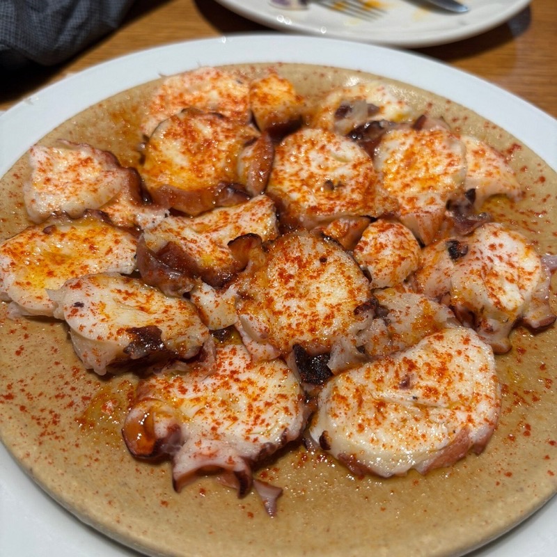 Bar Ricardo in Ensanche — Bar Ricardo is a lively and popular local spot known for its fresh seafood and c