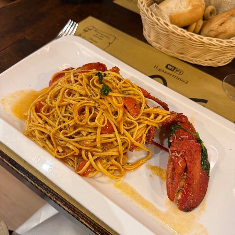Trattoria Al Gazzettino in San Marco — Trattoria Al Gazzettino is a popular, bustling eatery conveniently located near 