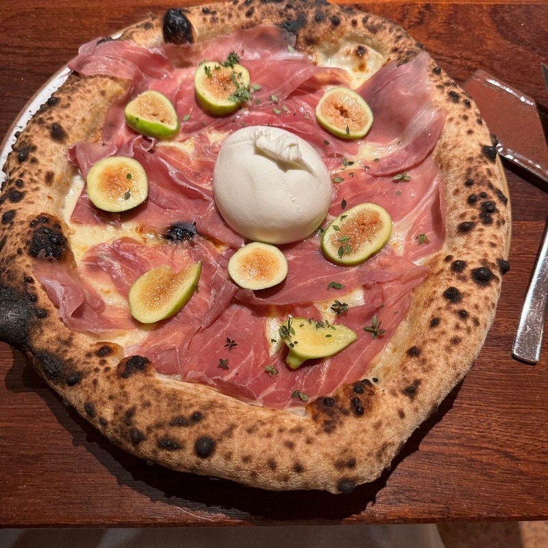 Birraria La Corte in Campo San Polo &mdash; Neapolitan pizza and craft beer in Venice